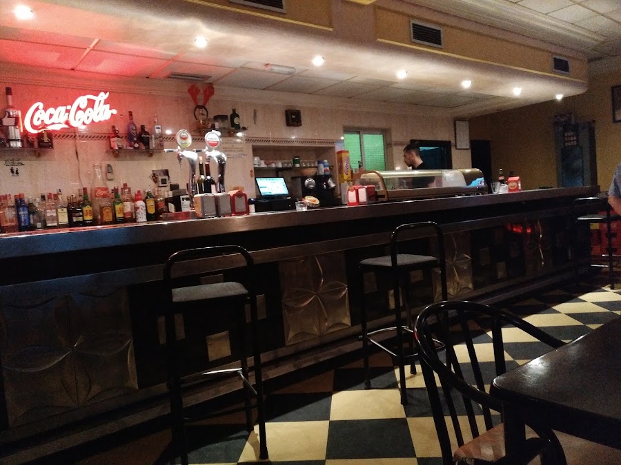 Ascape Bar