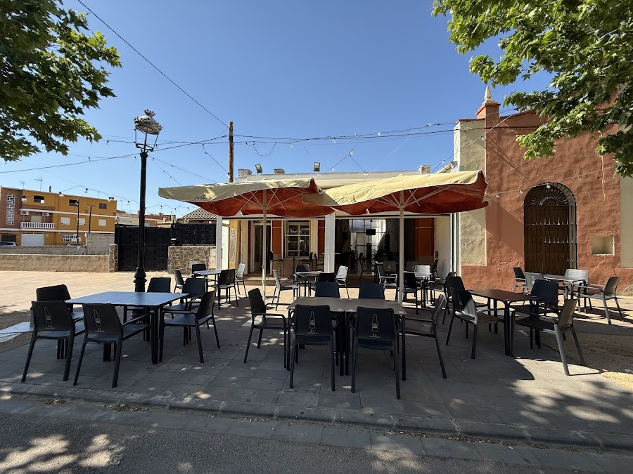 Bar/Cafeteria L