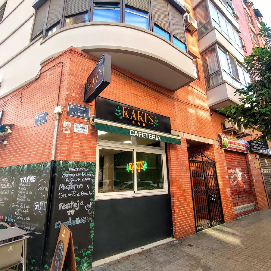BAR KAKIS BAR