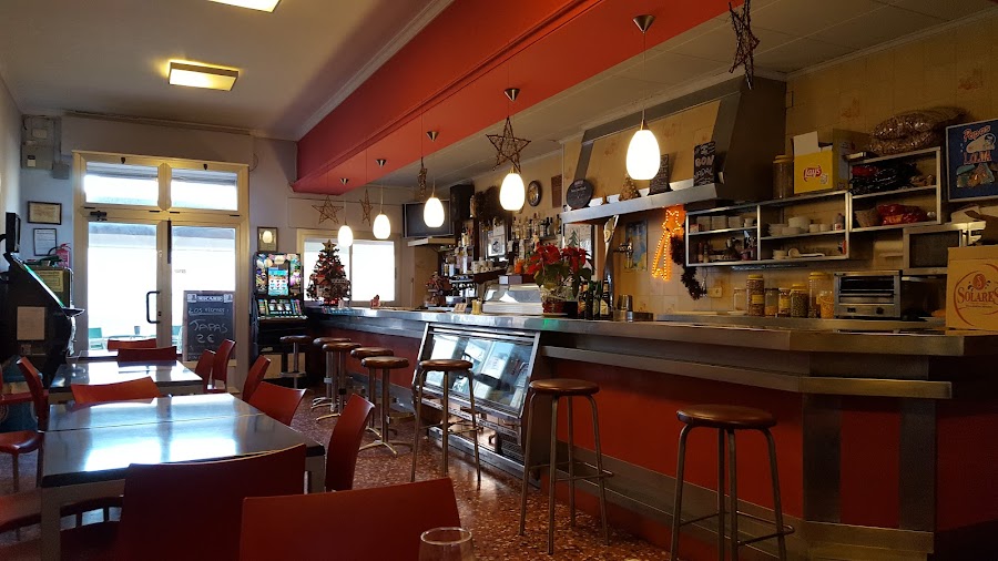 Cafetería Pizzeria nº 1