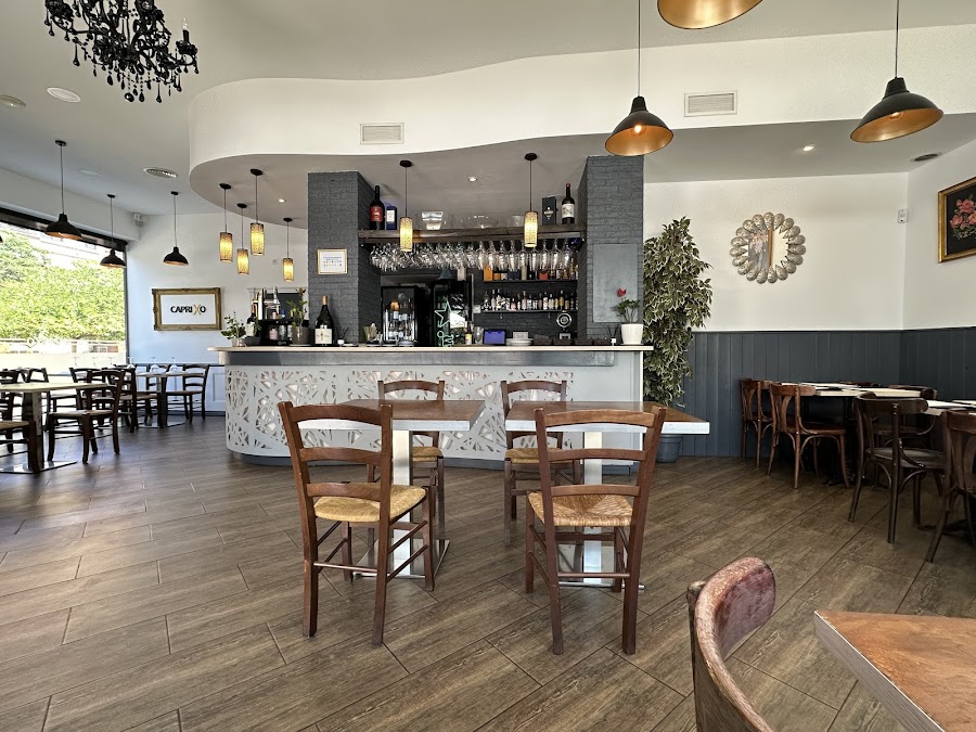 CAPRIXO Gastrobar Restaurante