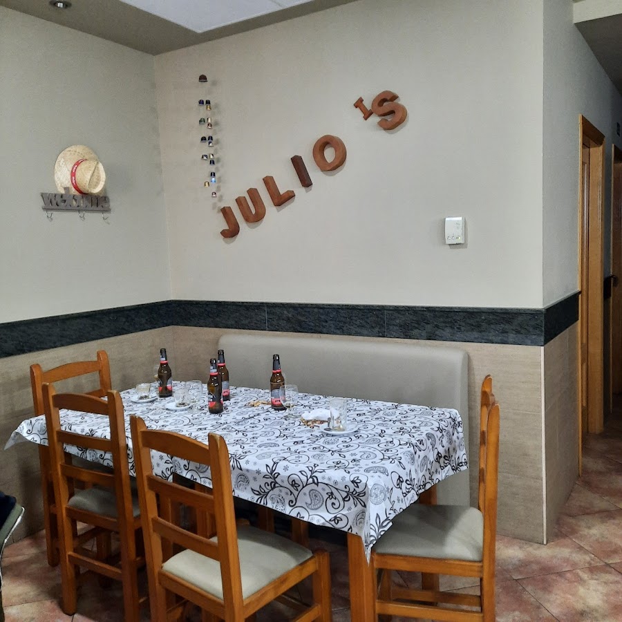 Bar Julio´s