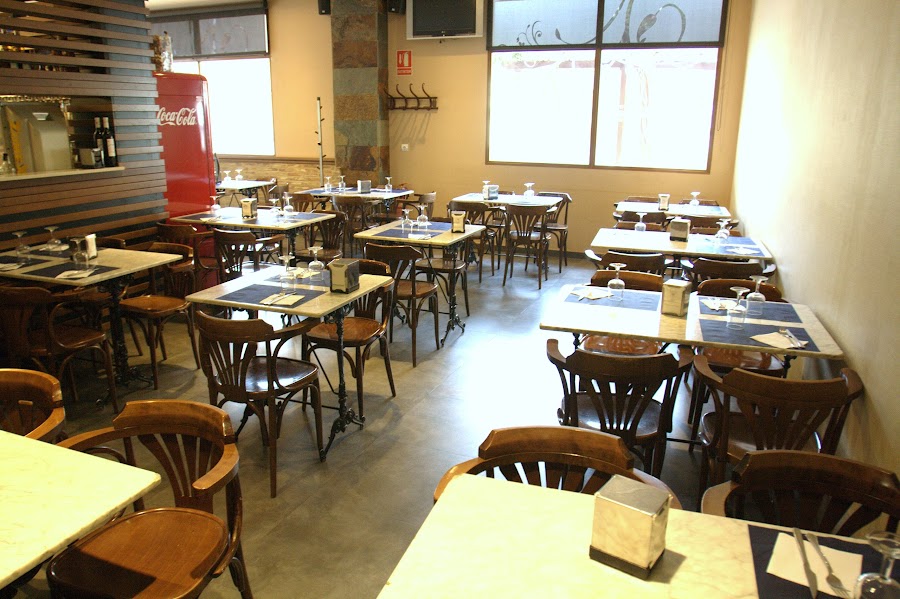 Restaurante Cafetería Peamflo